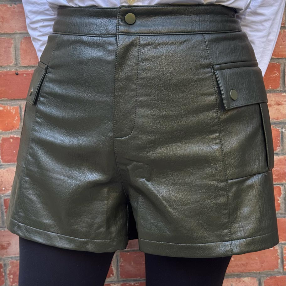 Short Noa