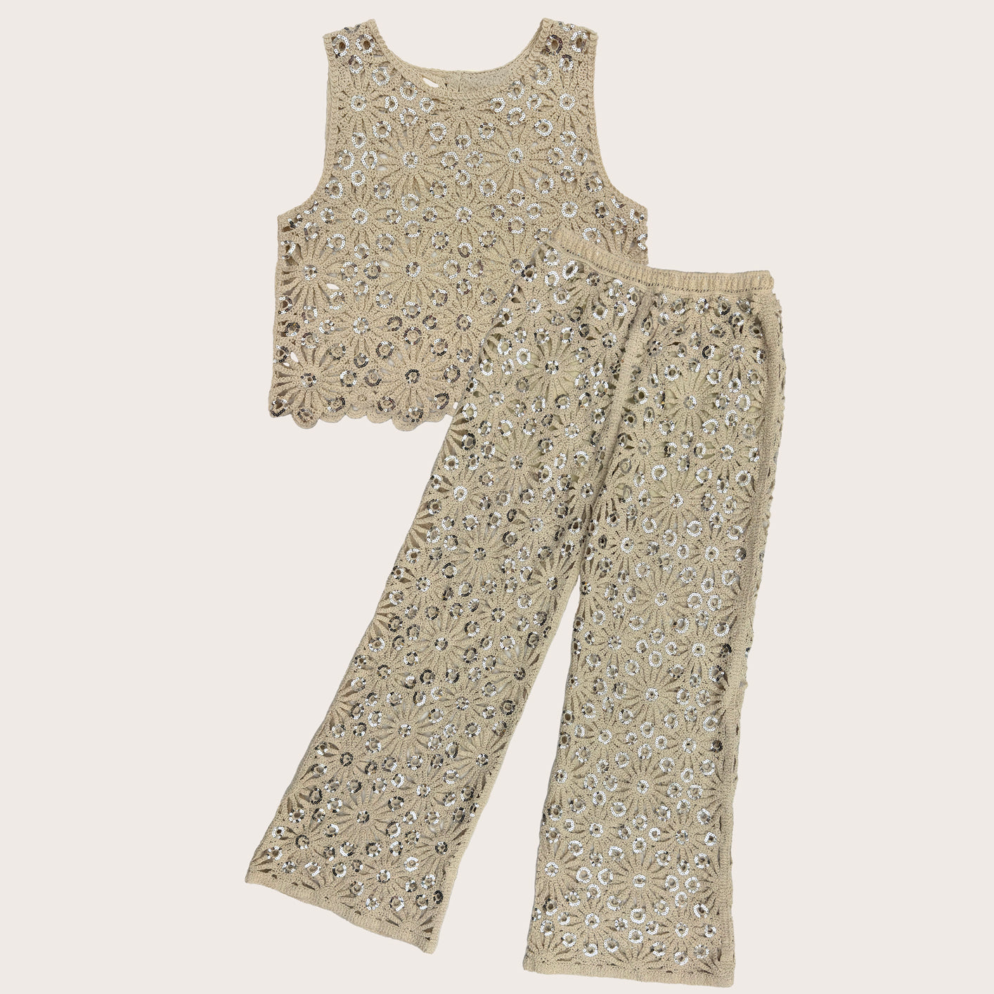 Ensemble crochet et sequins